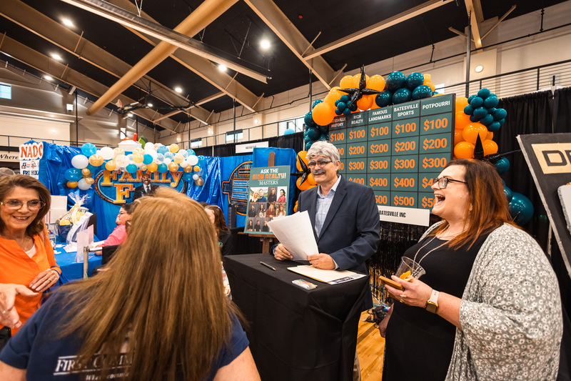 Chamber hosts 1800 for its annual Business Expo