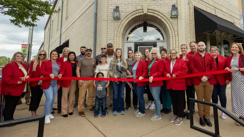 Poke Bayou Outfitters Celebrates Ribbon-Cutting