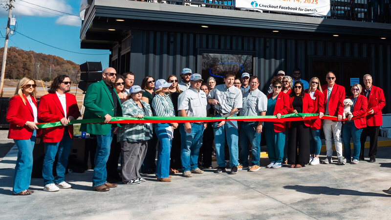 Dynamic Mobile Storage Celebrates Expansion